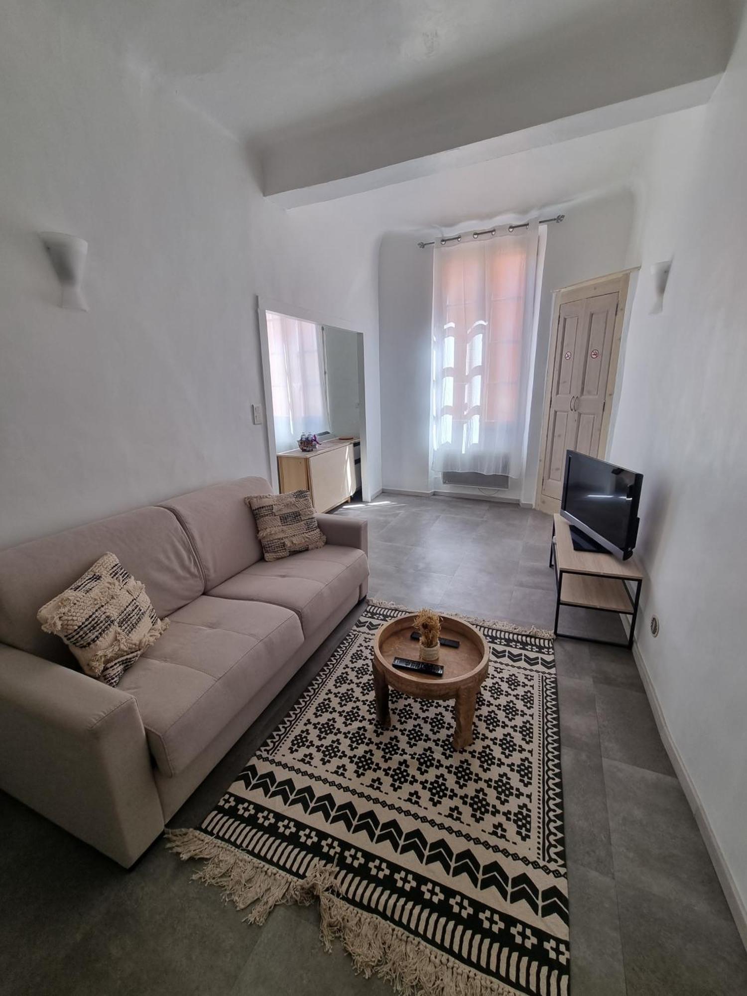 Appartement Joli 2 Pieces Centre Historique De Grasse, Wifi Extérieur photo